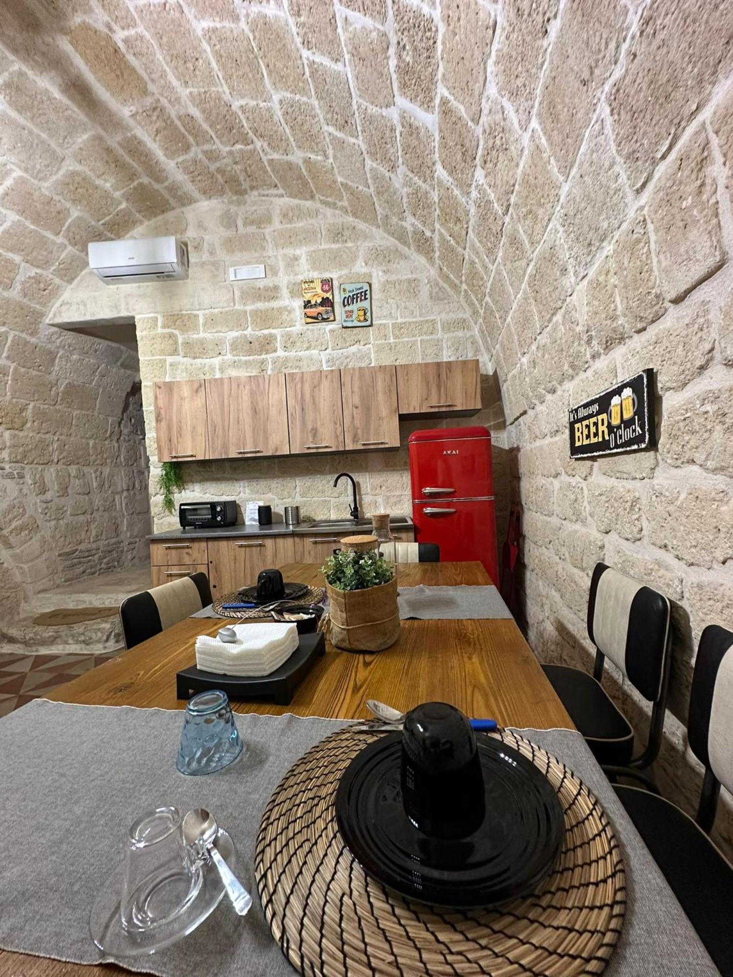 Room Pietra Bianca 코라토 외부 사진
